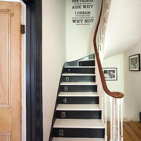 Higgihaus 7 Bed Sleeps Up To 18 Big Groups Best Location Bristol Exterior foto