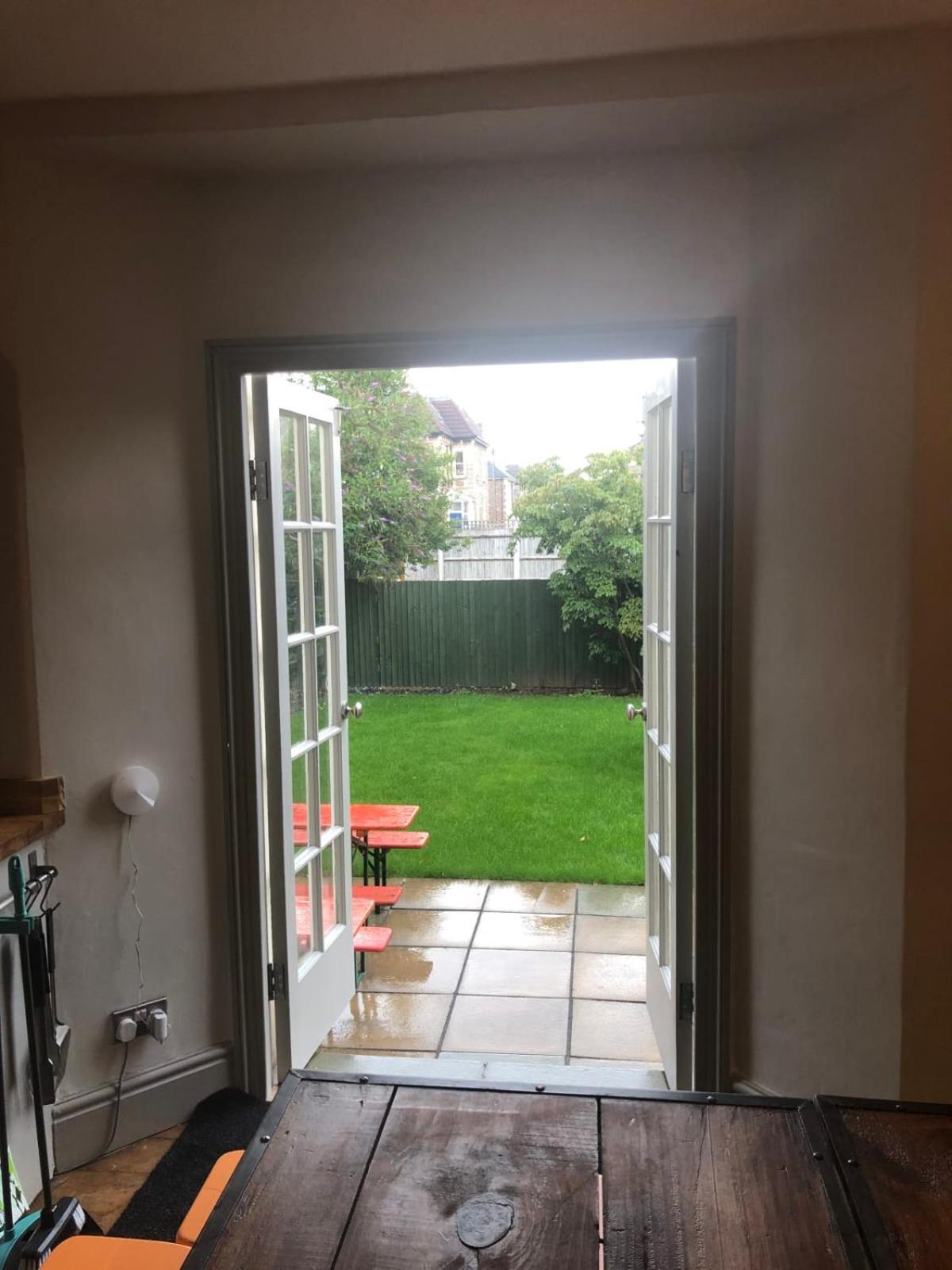 Higgihaus 7 Bed Sleeps Up To 18 Big Groups Best Location Bristol Exterior foto